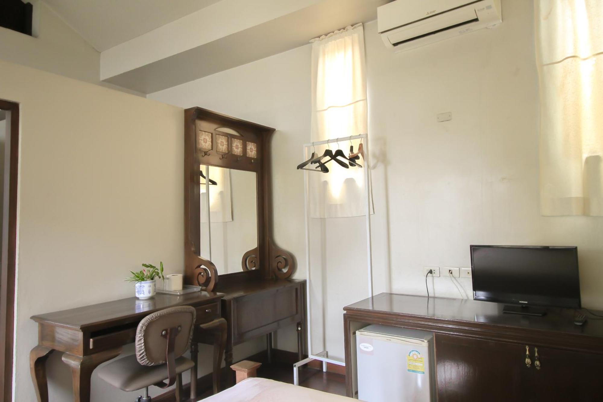 Sourire At Rattanakosin Island Hotel Bangkok Exterior photo